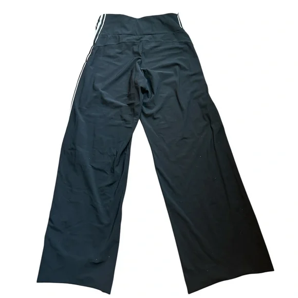 Athleta Meridian Black Stripe Wide Leg Pants size XS - Picture 3 of 6